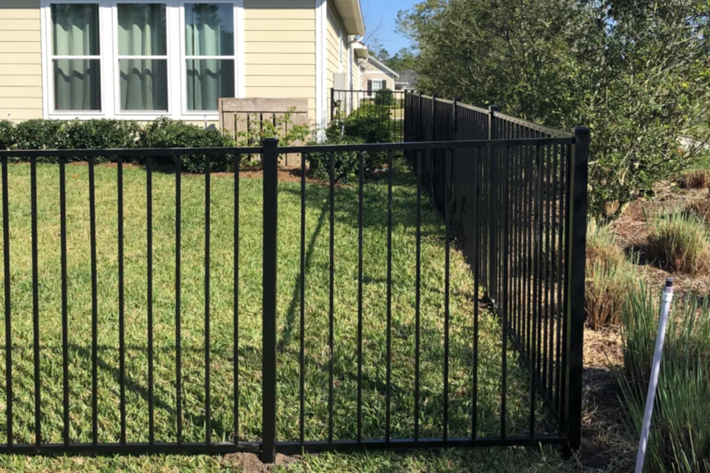 Jacksonville Residential Aluminum Fencing